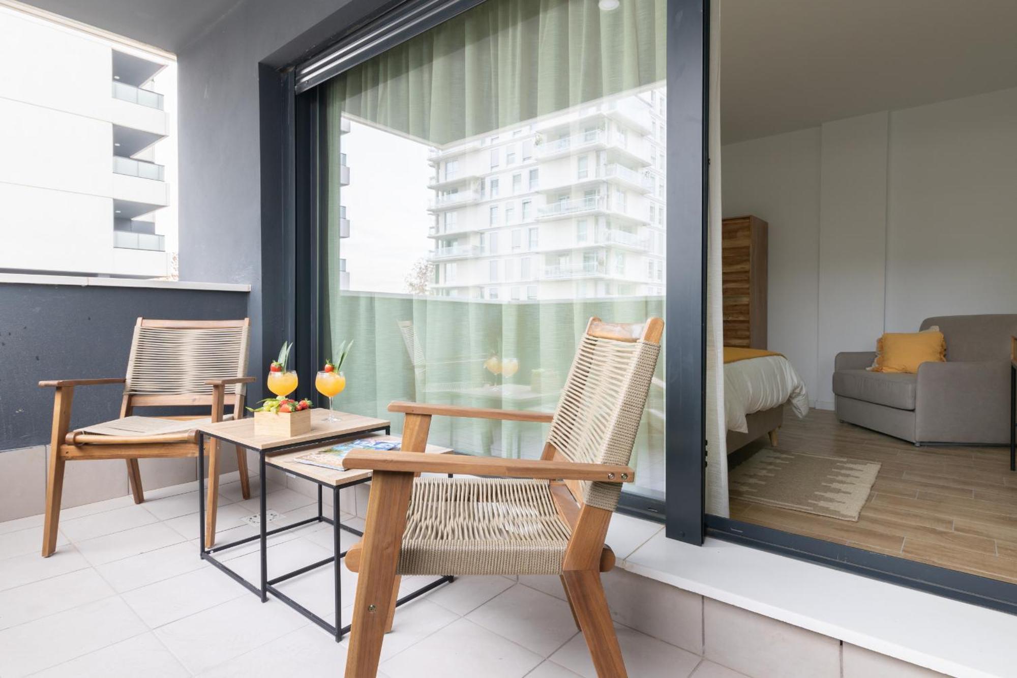 Dormforyou Arena Delux Terraza Valencia Bagian luar foto